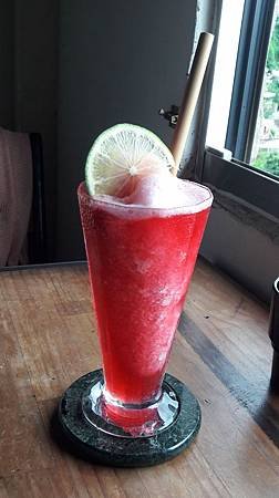 20170528_123016.jpg