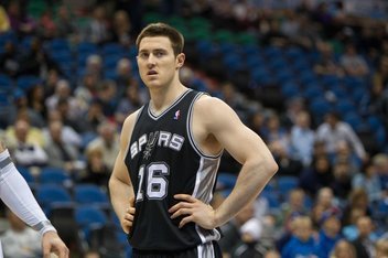 Aron Baynes