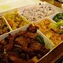 爭艷館外用餐區 花博元氣小子便當 開動.JPG