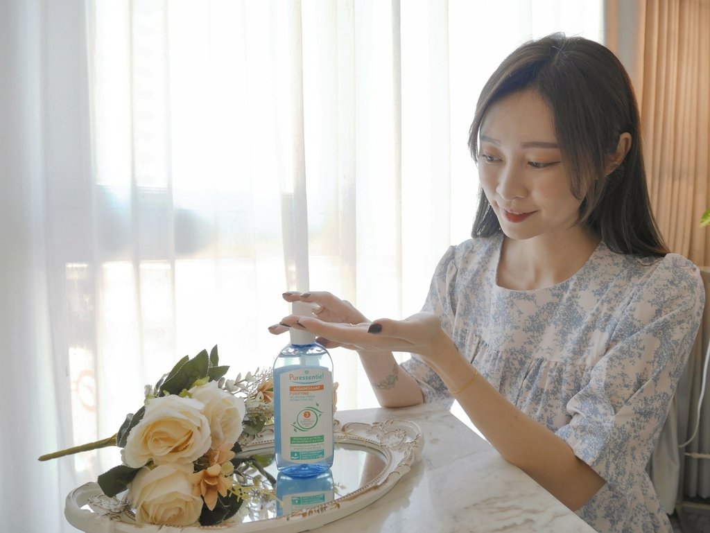 香鼻子精油好嗎 專櫃 門市 Puressentiel 3精油 保濕乾洗手凝露噴霧 41精油淨化噴霧_210830_1.jpg