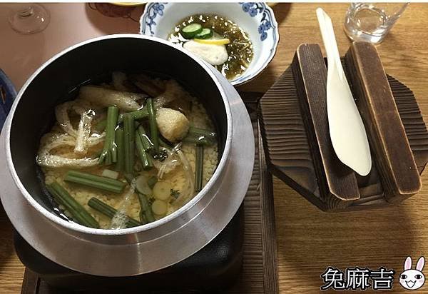 佳留萱吃 (4).jpg