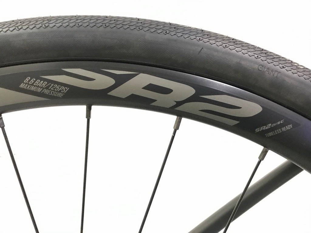 捷安特 FASTROAD ADVANCED 2 平把公路車-12-tubeless tire system