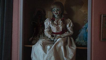 Annabelle-Doll-HD-Wallapaper.jpg