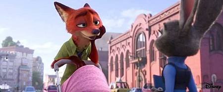 迪士尼《Zootopia》電影預告片%202.jpg