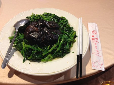 預防唾液傳菌 共餐別忘公筷母匙