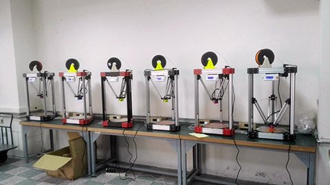 哇~好繽紛好炫的3D列表機~~