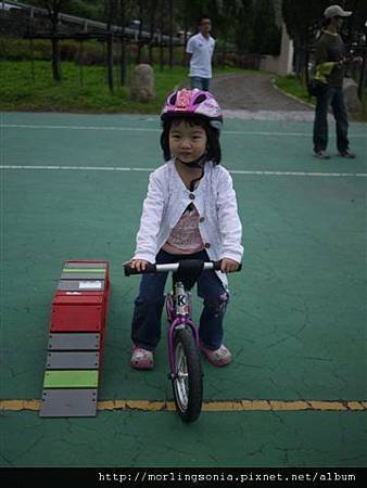 111029 (21) 還是很愛 PushBike.JPG