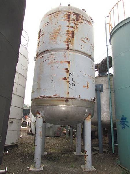 雙層桶,容量12噸.JPG