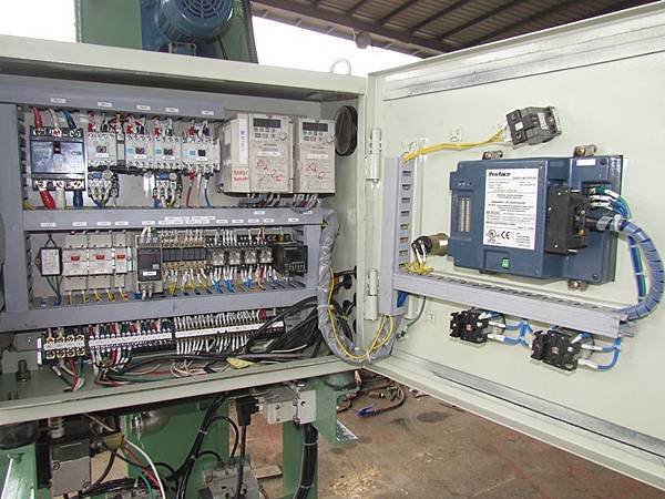 全自動型遠心分離機,固液分離,SC型,馬力2.2KW + 0.2KW,日本進株式会社アメロイド日本サービス社 (5).JPG