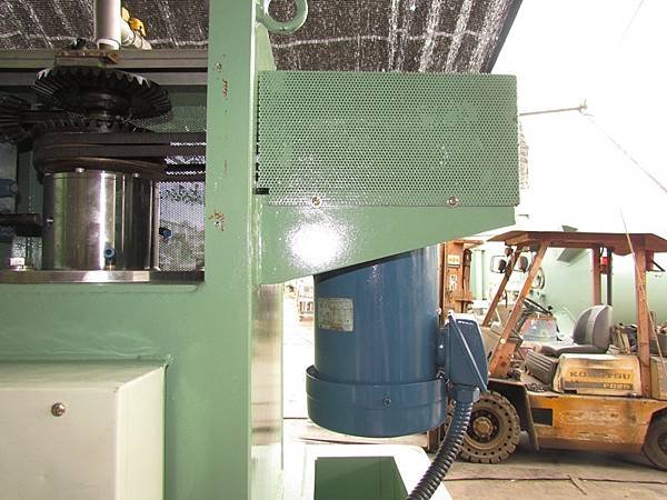 全自動型遠心分離機,固液分離,SC型,馬力2.2KW + 0.2KW,日本進株式会社アメロイド日本サービス社 (9).JPG