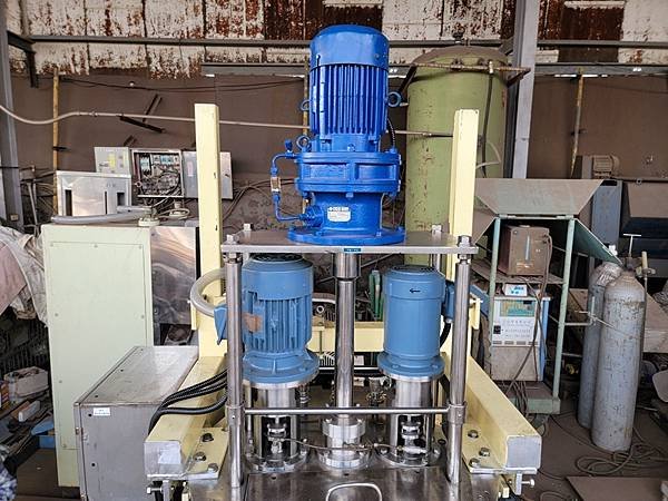 真空型均質乳化機,容量150L