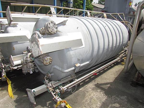 鐵氟龍桶,內襯槽,耐酸桶,耐鹼桶,PTFE TANK,容量4噸 (1).JPG