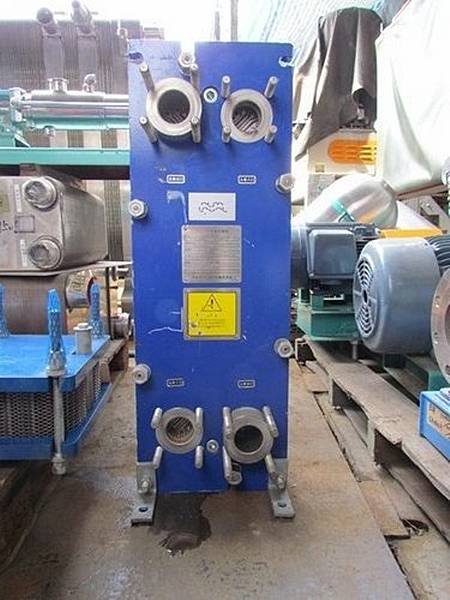 板式熱交換器,傳熱面積0.98米平方,型式M6-MFG,日本進ALFA LAVAL