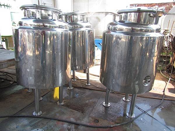 衛生 白鐵保溫桶,容量250L,日本進
