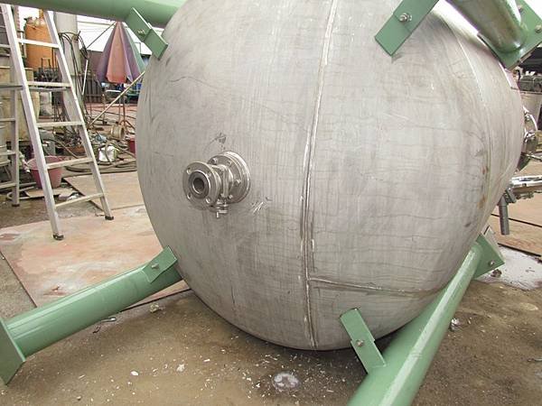 白鐵桶,接收槽,中間桶,內部鏡面,容量3500L