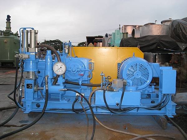 高壓清洗機,水刀,馬力50HP,壓力650KG,每分鐘27L,日本進JET CLEANER