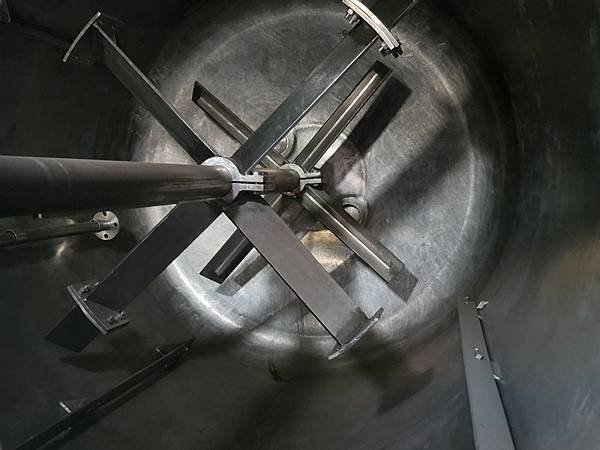 雙層攪拌桶,容量6噸