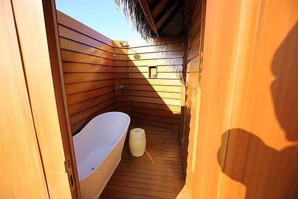 4 WATER VILLA 4 拷貝.jpg