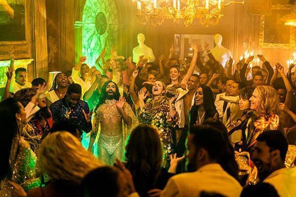 netflix-eurovision-song-contest-the-story-of-fire-saga-sigrit-rachel-mcadams-conchita-wurst.jpg