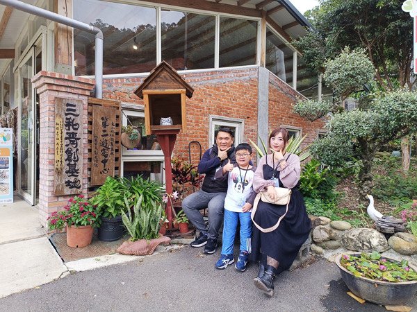 親子半日遊行程推薦｜繞山花 三和青創基地｜手作多肉植物組合盆