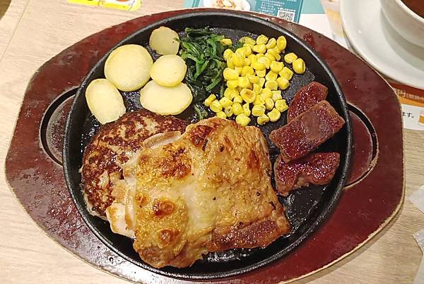 日本家庭餐廳推薦｜denny&apos;s家庭餐廳｜親子友善 平板點餐