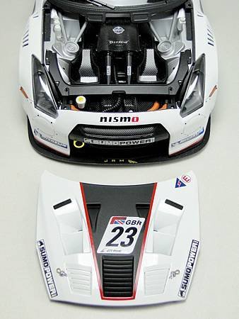 NISSAN GT-R FIA GT1 WORLD CHAMPIONSHIP 2010 TEAM SUMO POWER GT