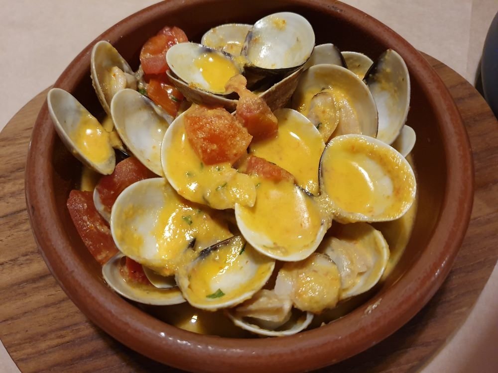 台中美食║西區║荳牛西班牙燒烤║台中也能吃到Tapas