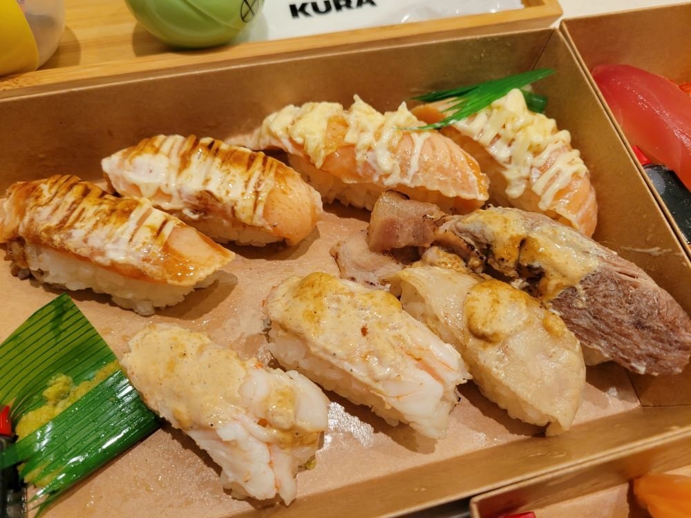 台中美食║南屯║藏壽司 くら寿司 Kura Sushi║迴轉