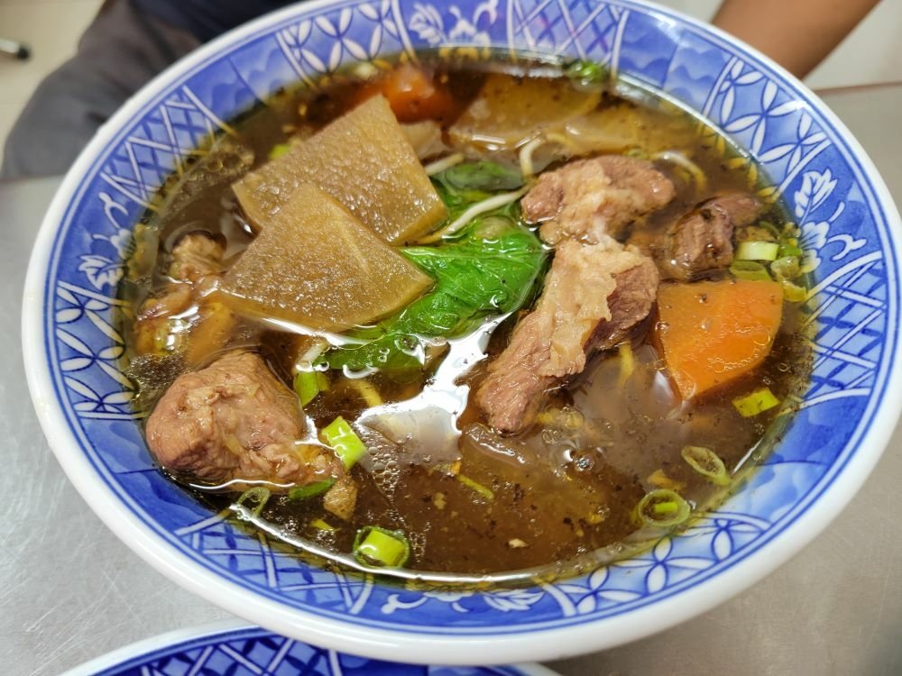 彰化美食║劉師傅麵食館║飄香千里的手工麵食館 (已歇業)