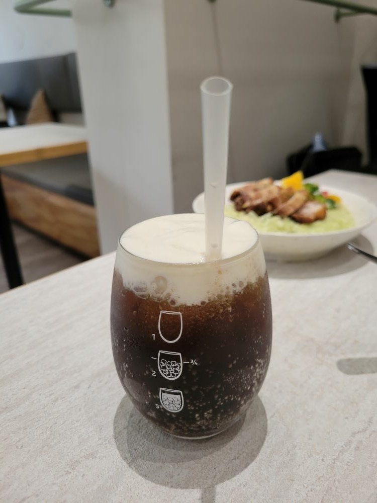 台中美食║北區║嚼食 Noms 學士店║文青風的創意早午餐 