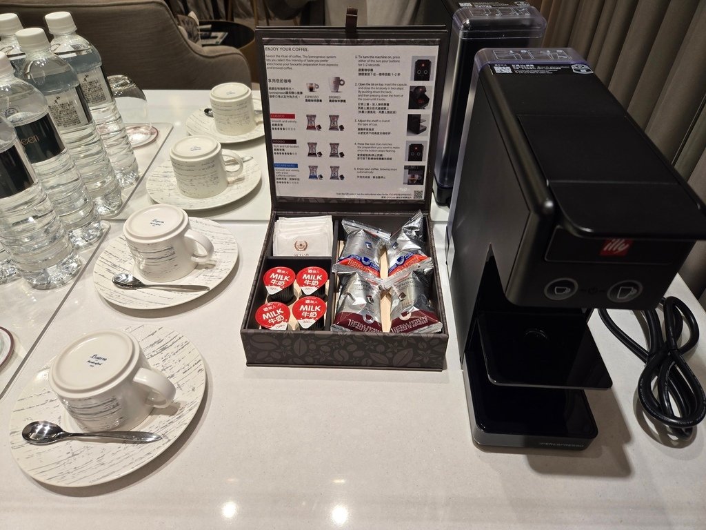 嘉義住宿║長榮文苑酒店║文苑套房 (9M寶寶入住) 順遊咩咩