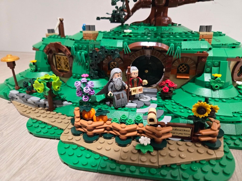 玩具開箱║樂高 LEGO 10354 魔戒：夏爾™ (The