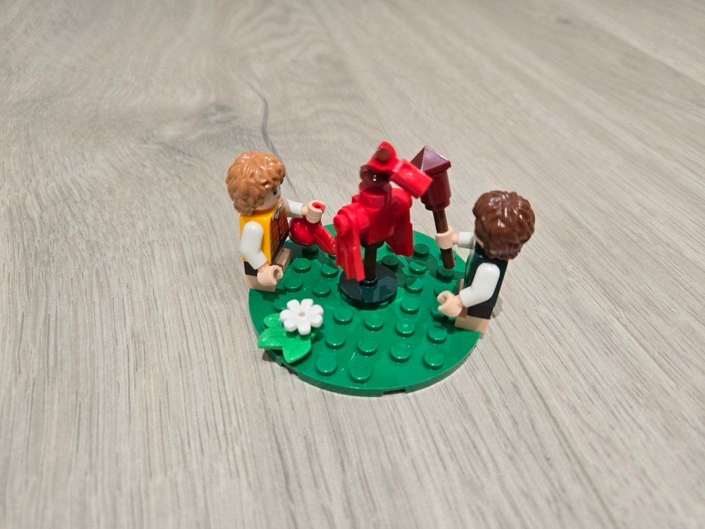 玩具開箱║樂高 LEGO 10354 魔戒：夏爾™ (The