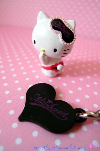 Hello Kitty Peach John 超限定轉蛋d.jpg