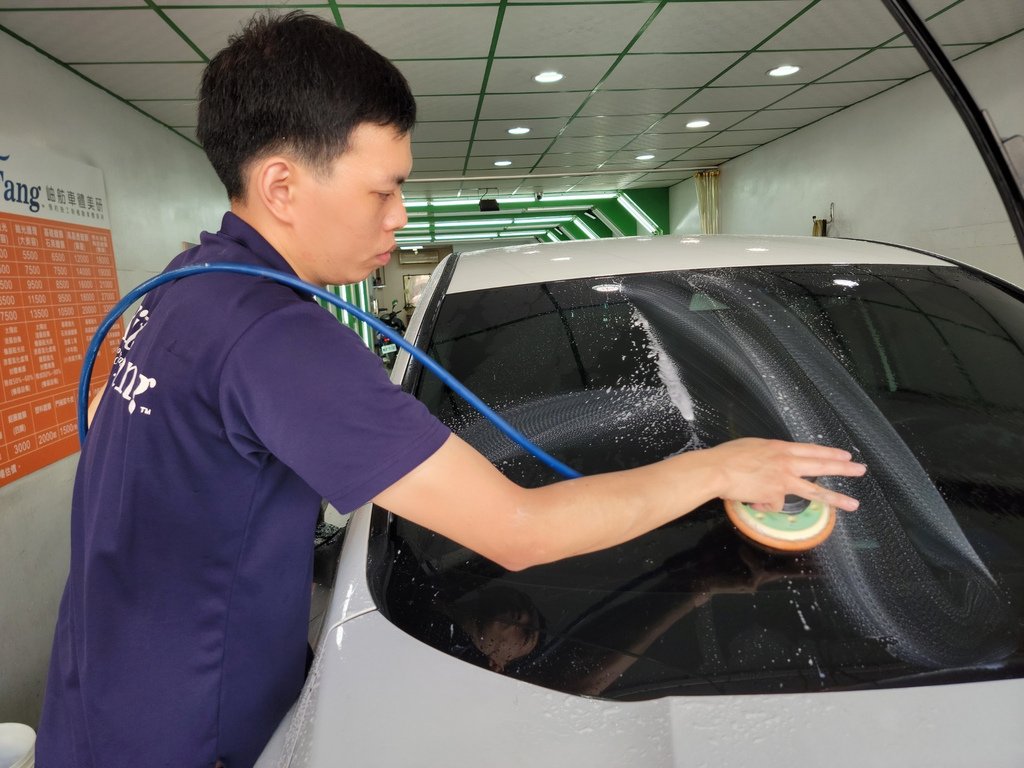 台南汽車美容鍍膜推薦-岫舫車體美研13.jpg