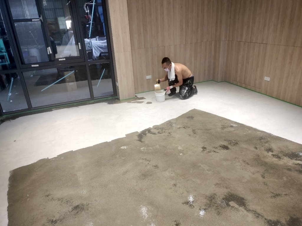 台南油漆｜環氧樹脂油漆5大好處｜振宏專業油漆團隊｜專業師傅施
