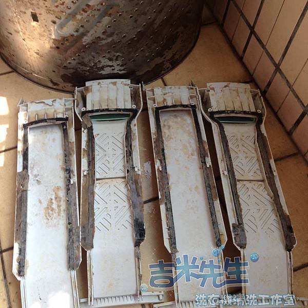 高雄洗衣機清洗-吉米先生洗衣機清洗工作室_13.jpg