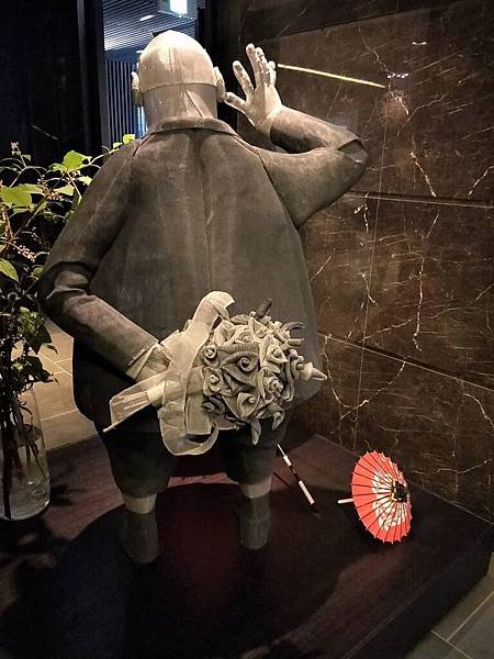 35595