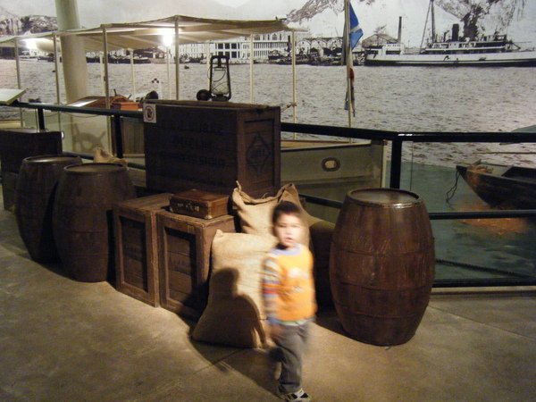 2009_1219museum0048.JPG