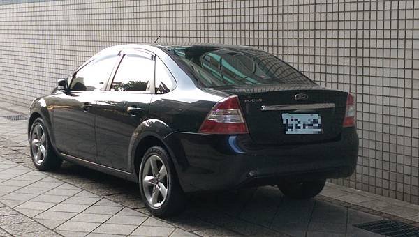 FOCUS 4D 中古車