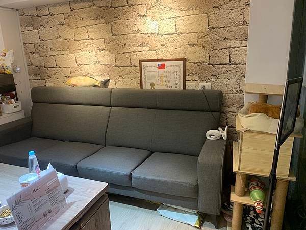 【布拉藝術美甲】台北行天宮中山區專業指甲凝膠、手部光療、手足