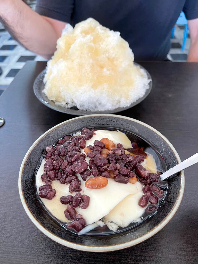 台南平價吃冰分享～台南剉冰/台南豆花：台南豆花綠豆王，俗擱大