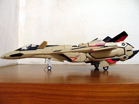 VF-19S-16.jpg