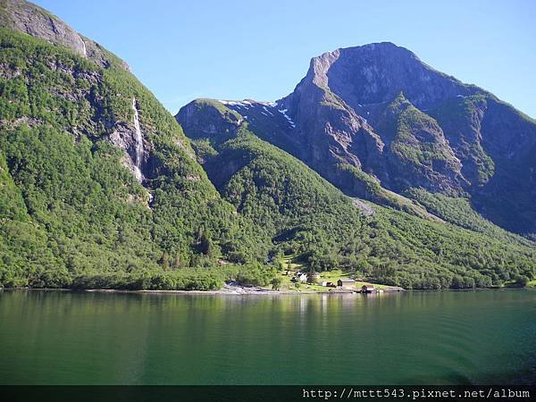 挪威。松內峽灣 (26).JPG