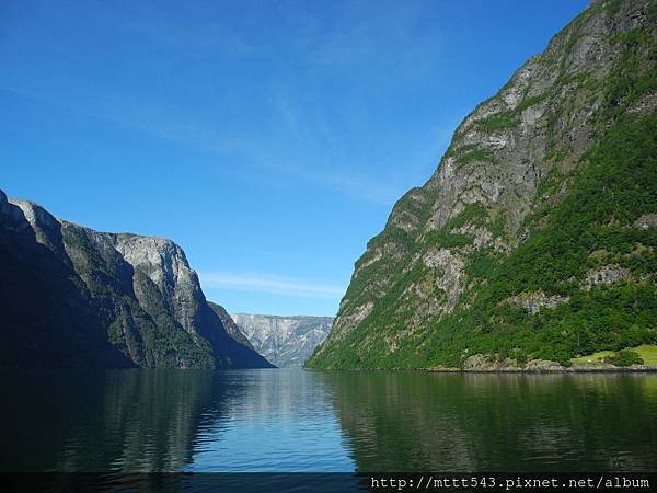 挪威。松內峽灣 (27).JPG