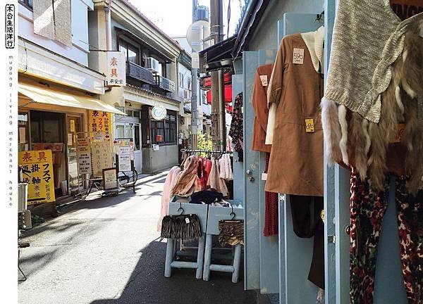 門向外的櫃子 cabinet with door facing out