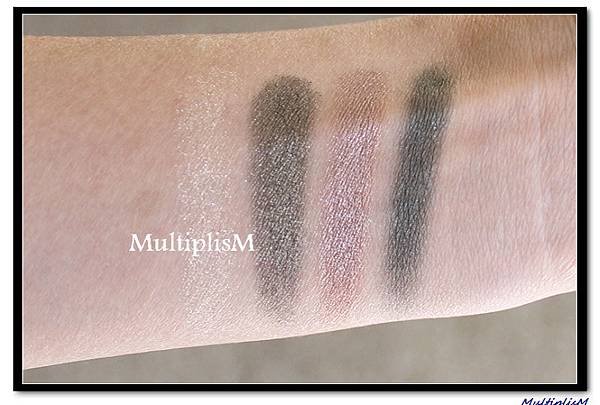 GUCCI EYESHADOW QUAD serpentine envy swatch3.jpg