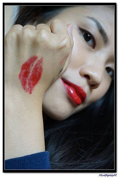 christian louboutin Lip Lacquer LIGHT.jpg