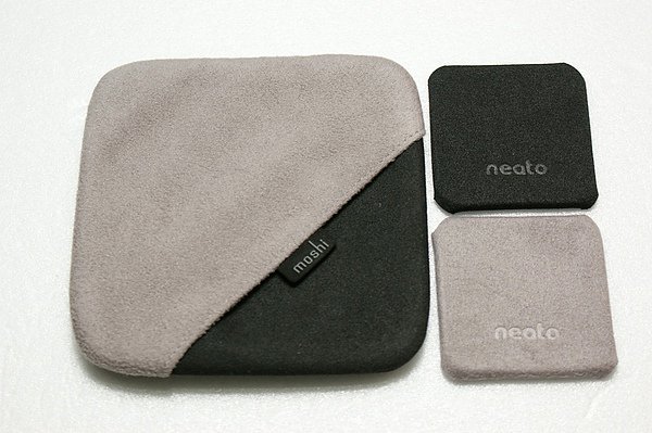 moshi teraglove_Fun iPhone_05.jpg