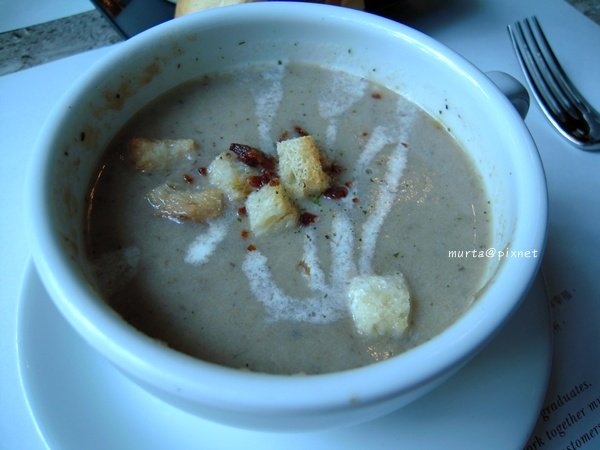 醺菇濃湯.JPG